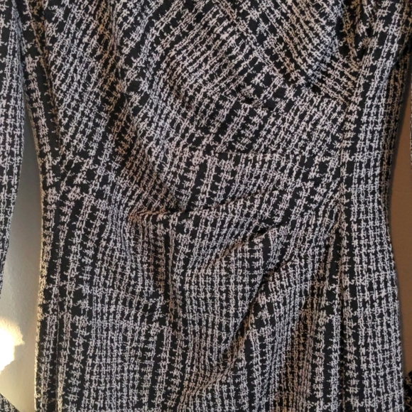 Lauren Dress - Picture 2 of 7